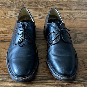 Tod's Black Leather Oxfords